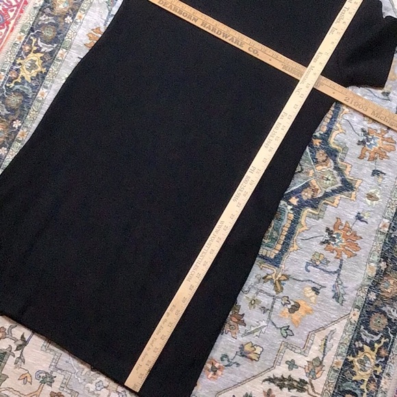 LENNIE Black Knit Short Sleeve Scoop Neck Knee Length - Picture 5 of 7